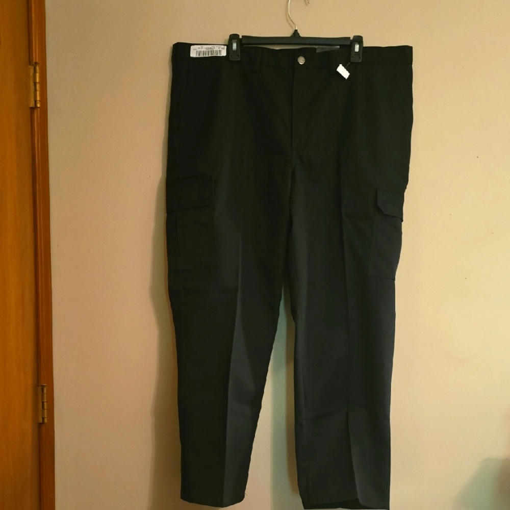 New Dickies Men's Size 42 X 30 Black Khaki Cargo Work Pant Poly Cotton‎ Blend
